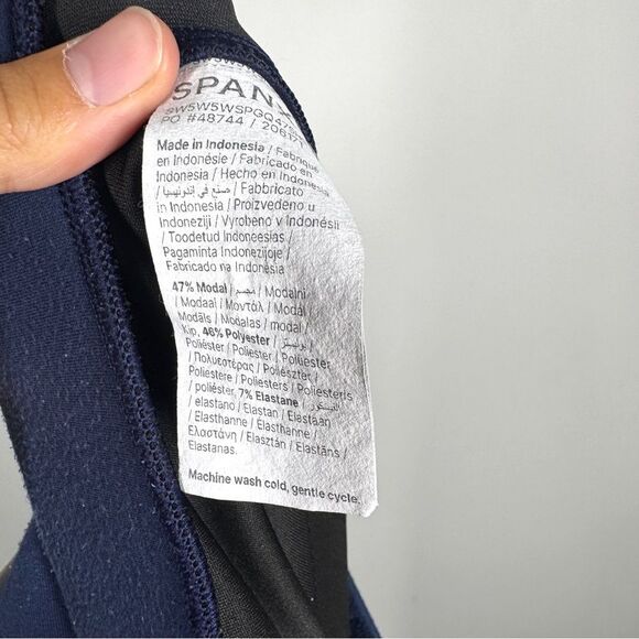 Spanx Women’s Size Large Tall AirEssentials Navy Blue Striped White Pants - Picture 13 of 16